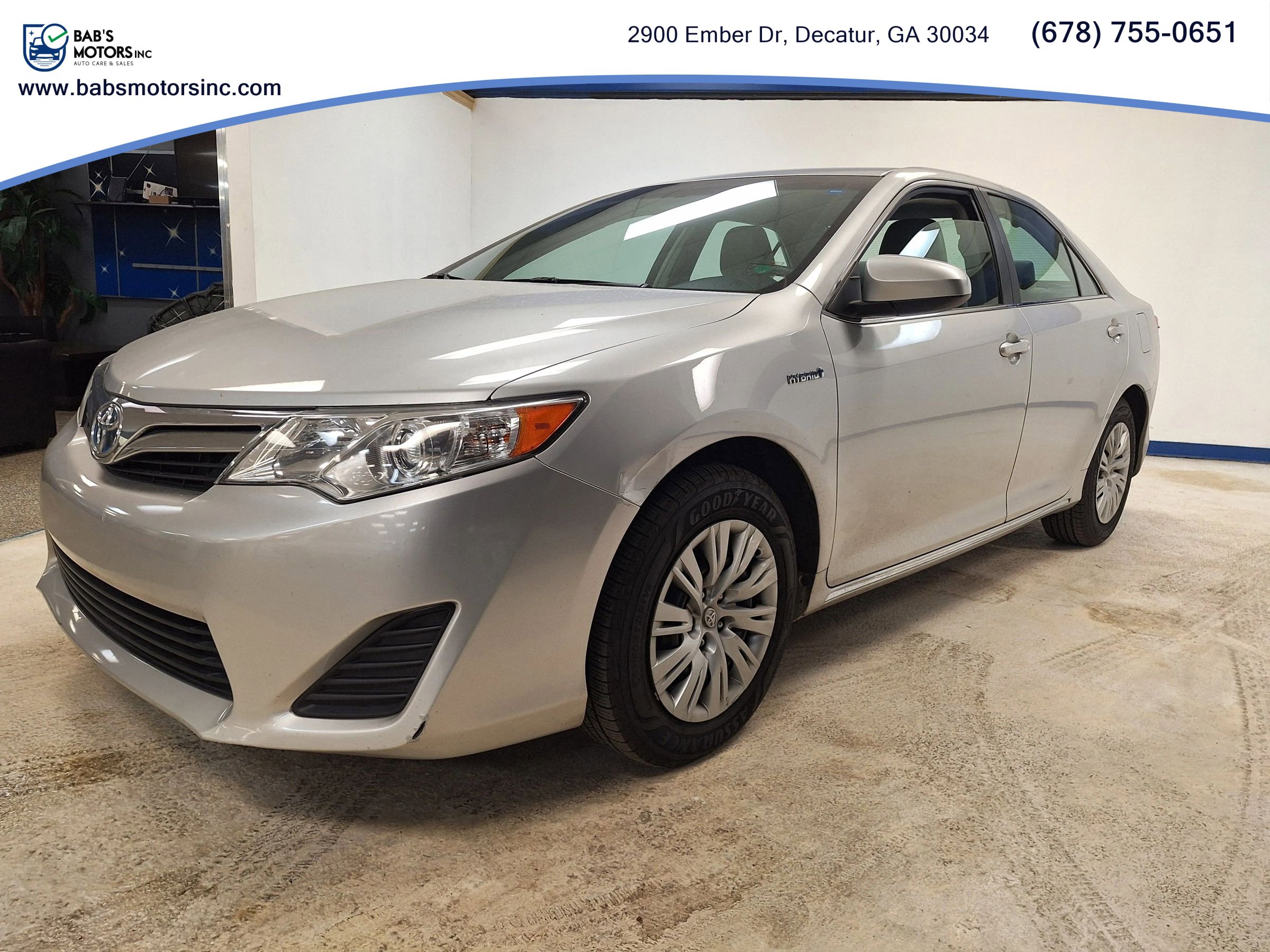Used 2012 Toyota Camry LE FWD image 19