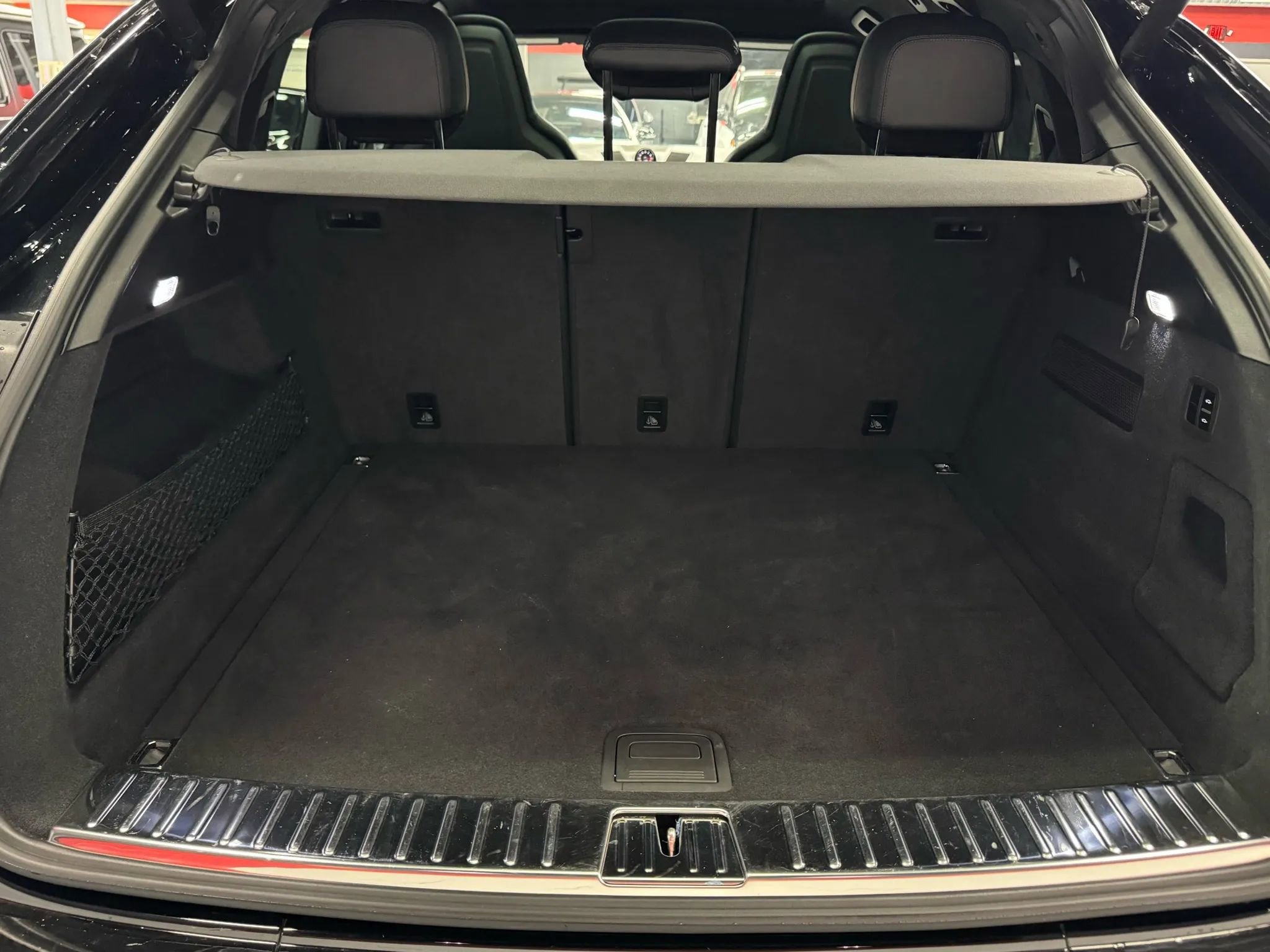 Used 2023 Porsche Cayenne GTS image 25