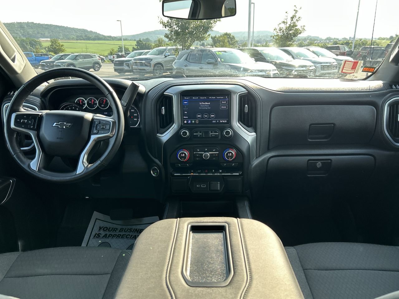 Used 2022 Chevrolet Silverado 1500 RST w/ LPO, Blackout Package AWD/4WD image 18