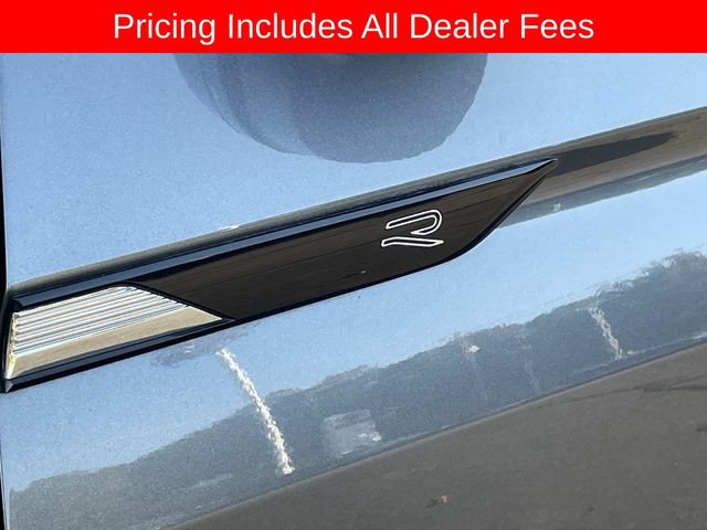 Used 2024 Volkswagen Tiguan SEL R-Line AWD/4WD image 3