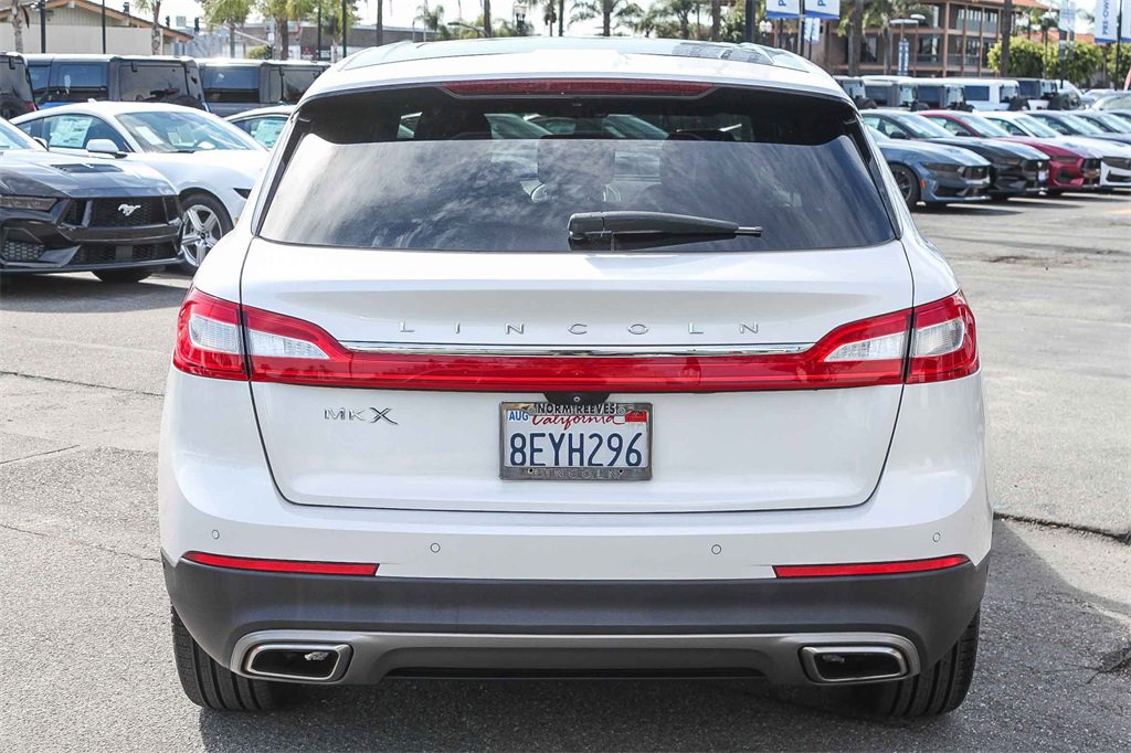 Used 2018 Lincoln MKX Reserve w/ Driver Assistance Package image 7