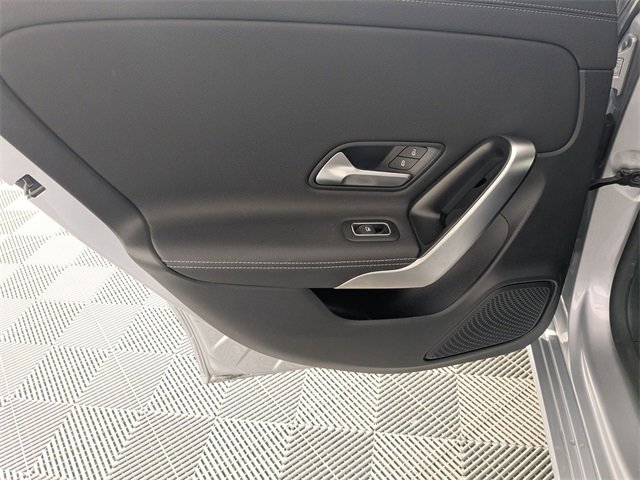 Used 2025 Mercedes-Benz CLA 250 4MATIC image 27