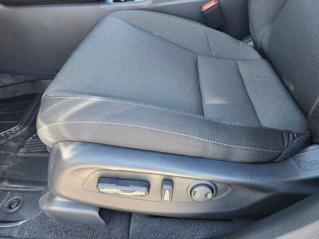 Used 2026 Honda CR-V EX image 27