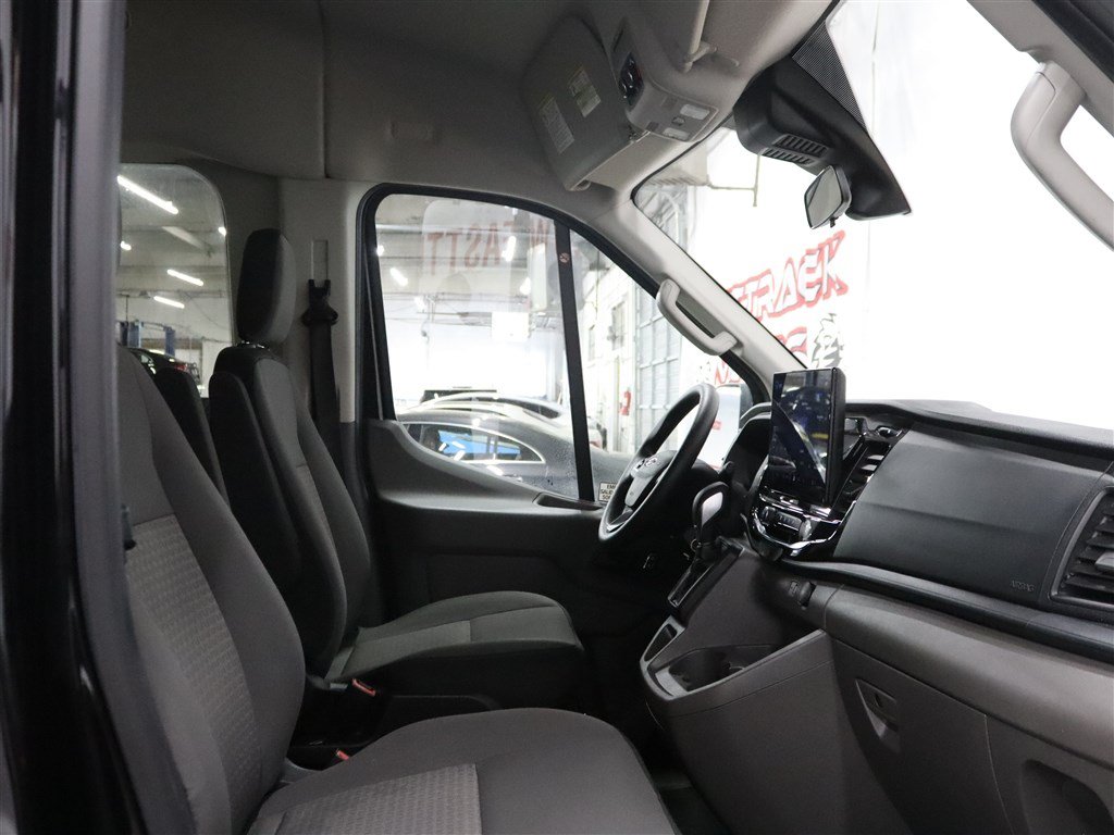 Used 2024 Ford Transit 350 XLT RWD image 26