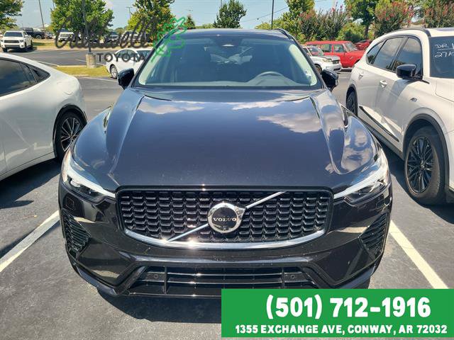 Used 2025 Volvo XC60 B5 Plus w/ Protection Package Premier AWD/4WD image 2