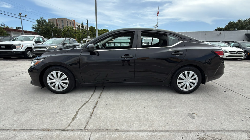 Used 2020 Nissan Sentra S FWD image 11