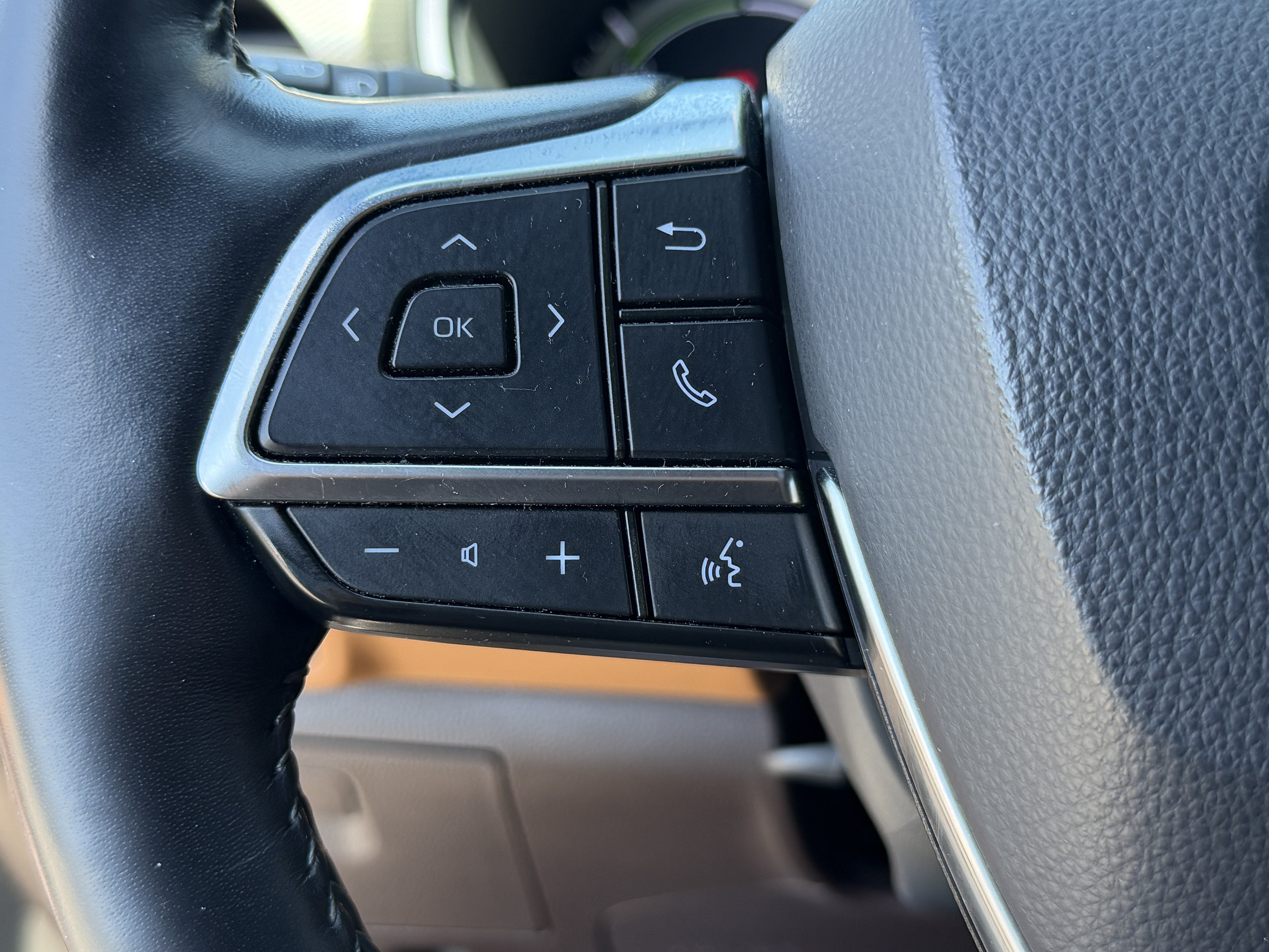 Used 2021 Toyota Highlander Platinum AWD/4WD image 20