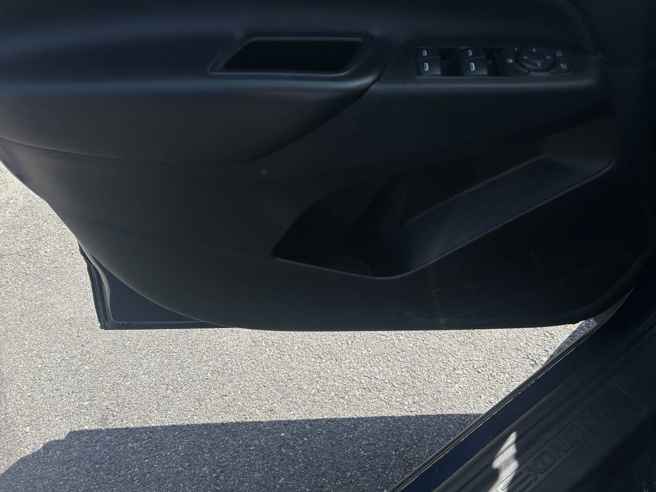 Used 2022 Chevrolet Equinox LT image 16