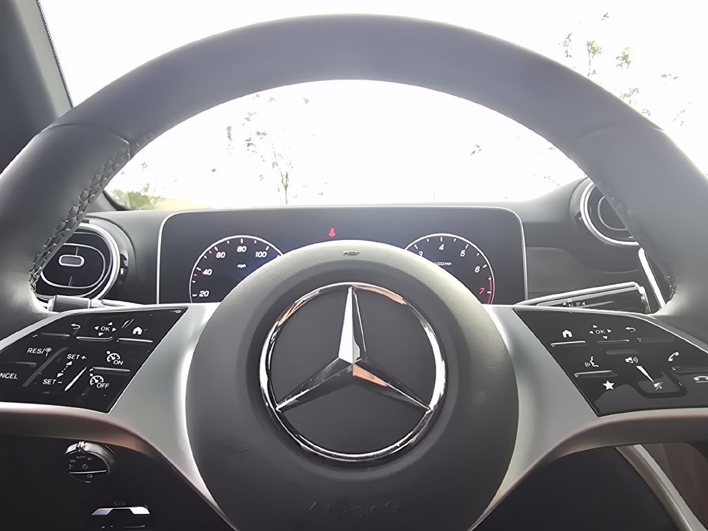 Certified 2026 Mercedes-Benz GLC 300 4MATIC image 28