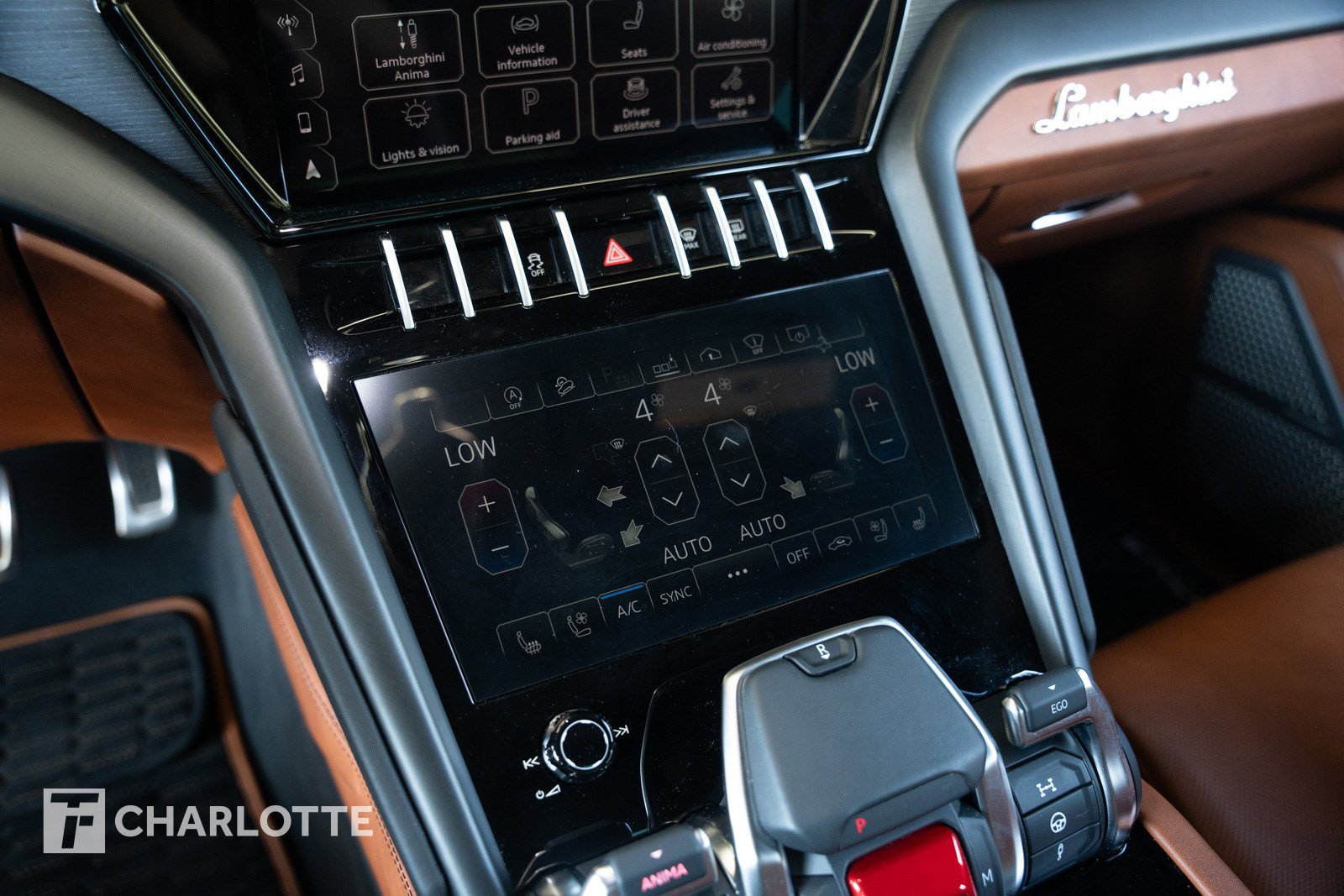 Used 2021 Lamborghini Urus image 25