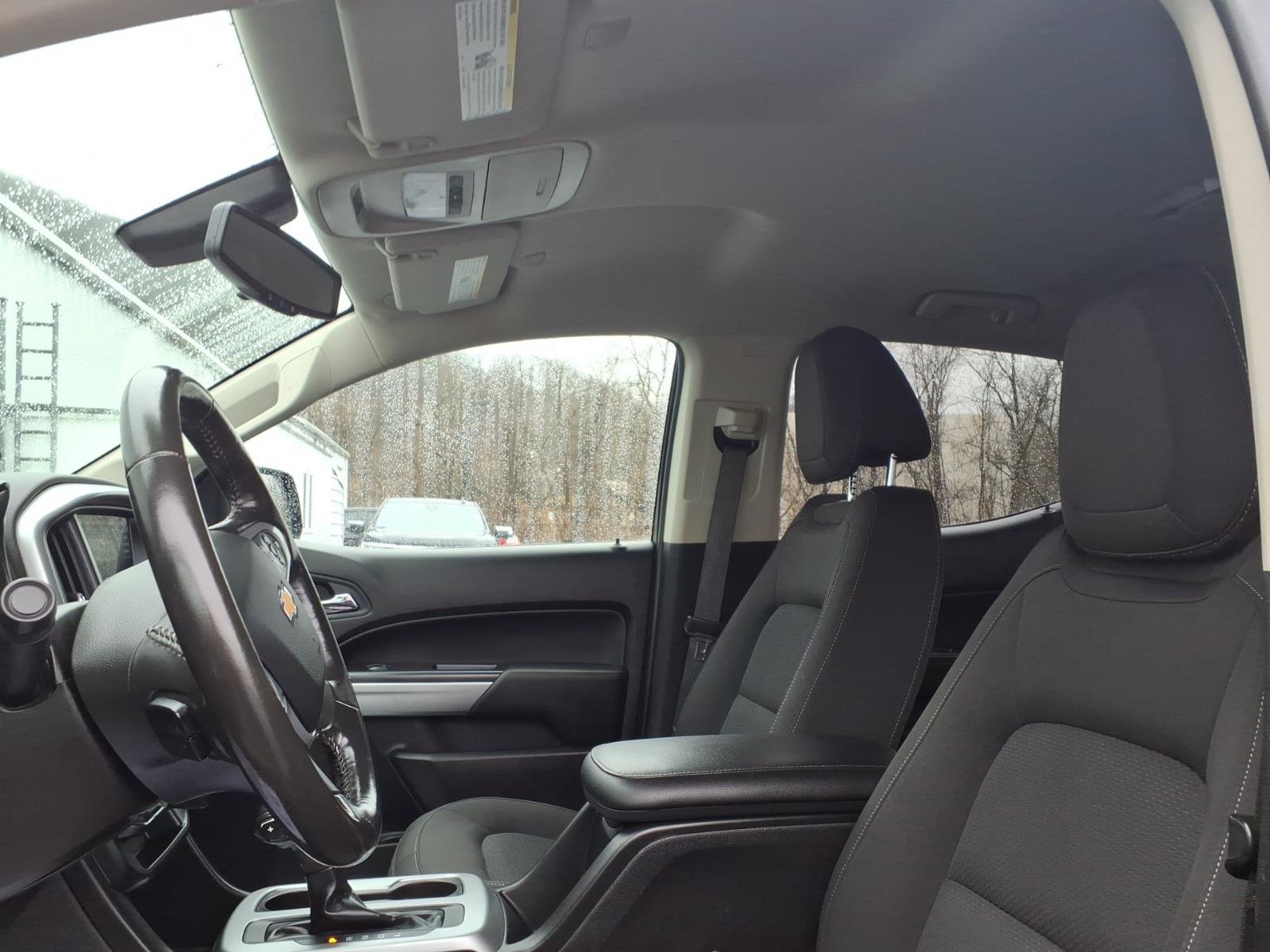 Used 2019 Chevrolet Colorado LT image 12