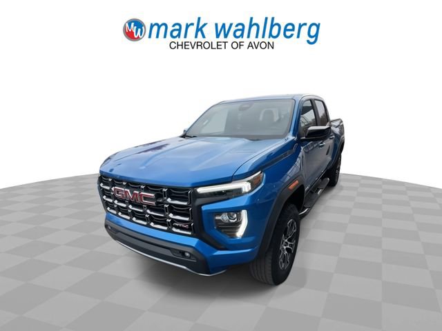 Used 2024 GMC Canyon AT4 image 3