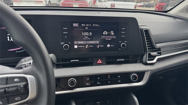 Used 2023 Kia Sportage LX image 26