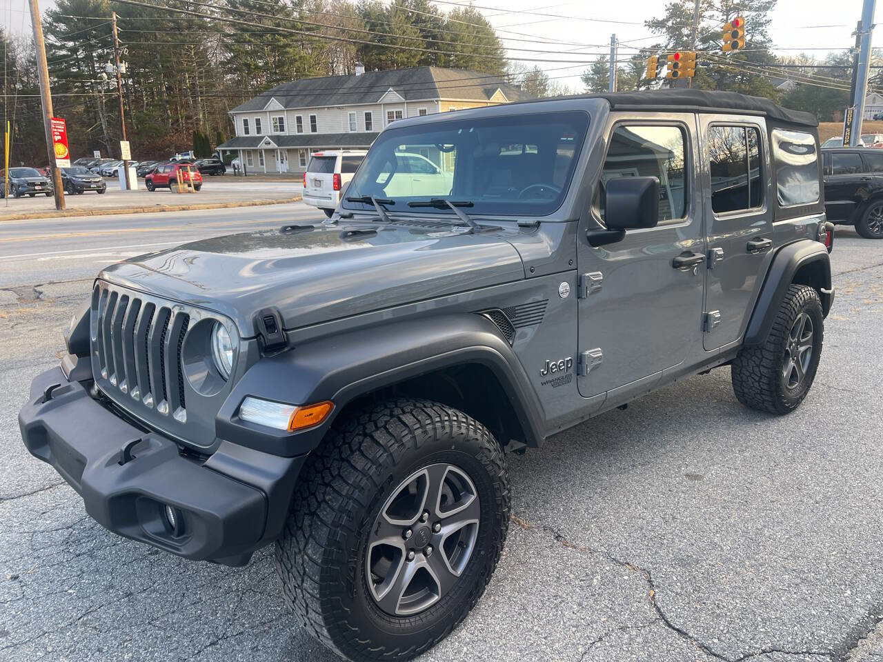 Used 2018 Jeep Wrangler Unlimited Sport S image 4