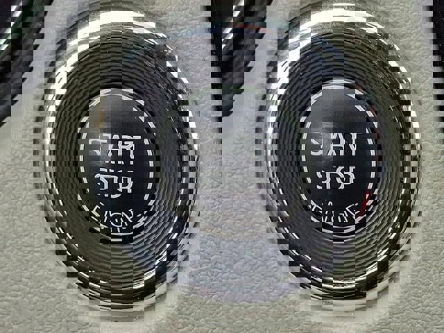 Used 2022 Nissan Rogue Sport SV w/ Technology Package image 22