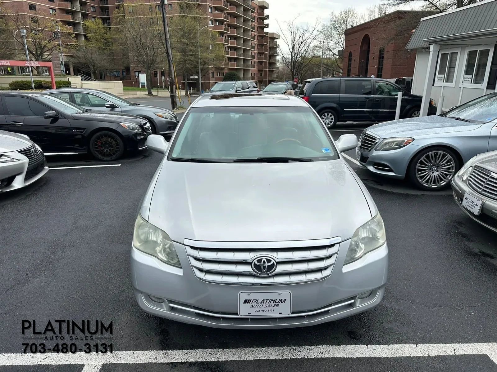 Used 2006 Toyota Avalon Limited FWD image 5
