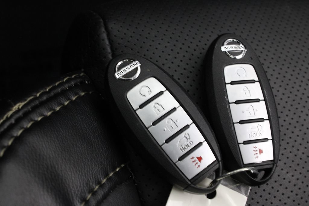 Certified 2021 Nissan Rogue Platinum AWD/4WD image 33