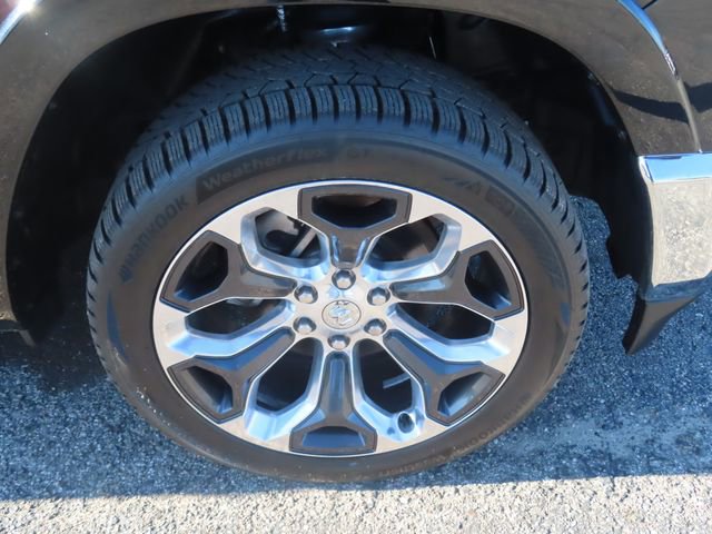 Used 2019 RAM 1500 Limited AWD/4WD image 16