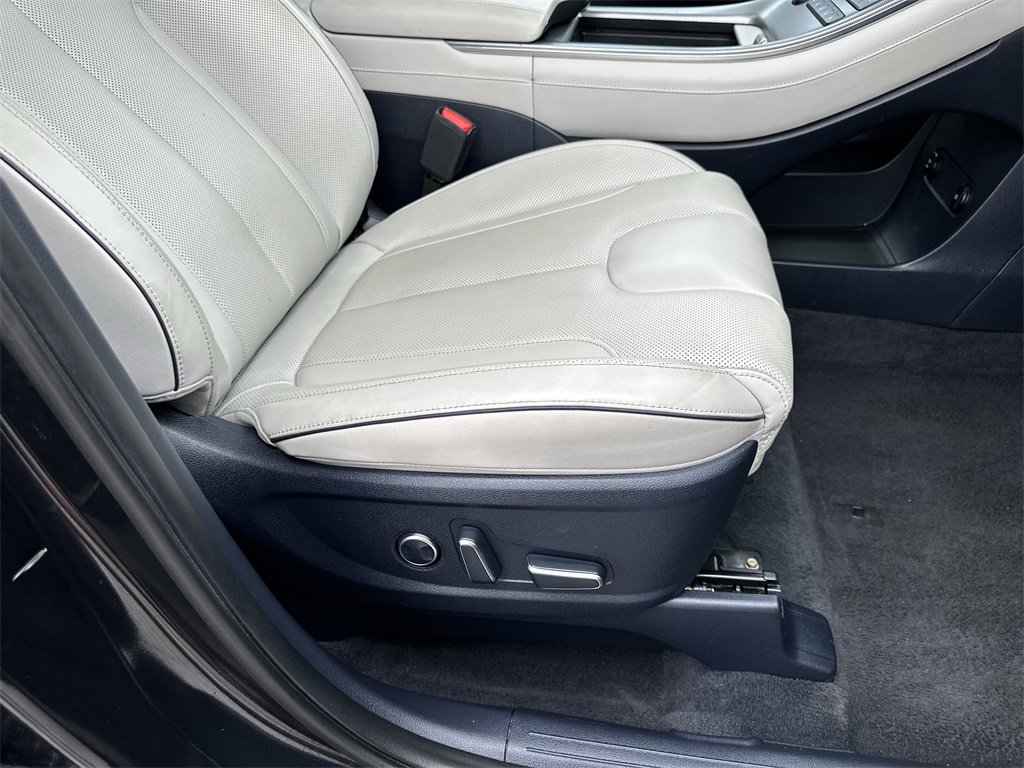 Used 2024 Hyundai Palisade Calligraphy image 38
