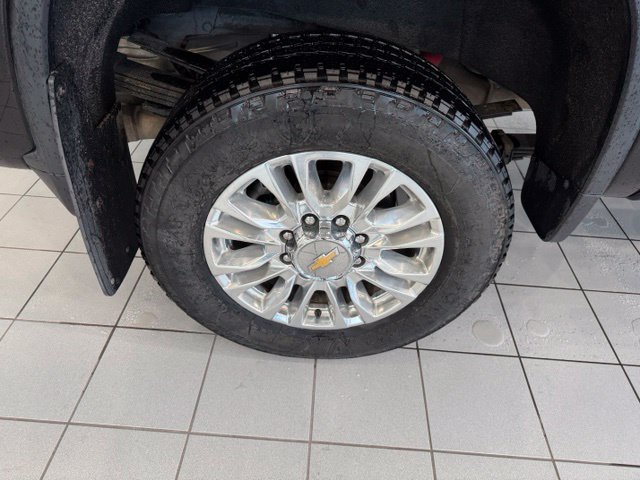 Certified 2021 Chevrolet Silverado 3500 High Country w/ Z71 Off-Road Package AWD/4WD image 41