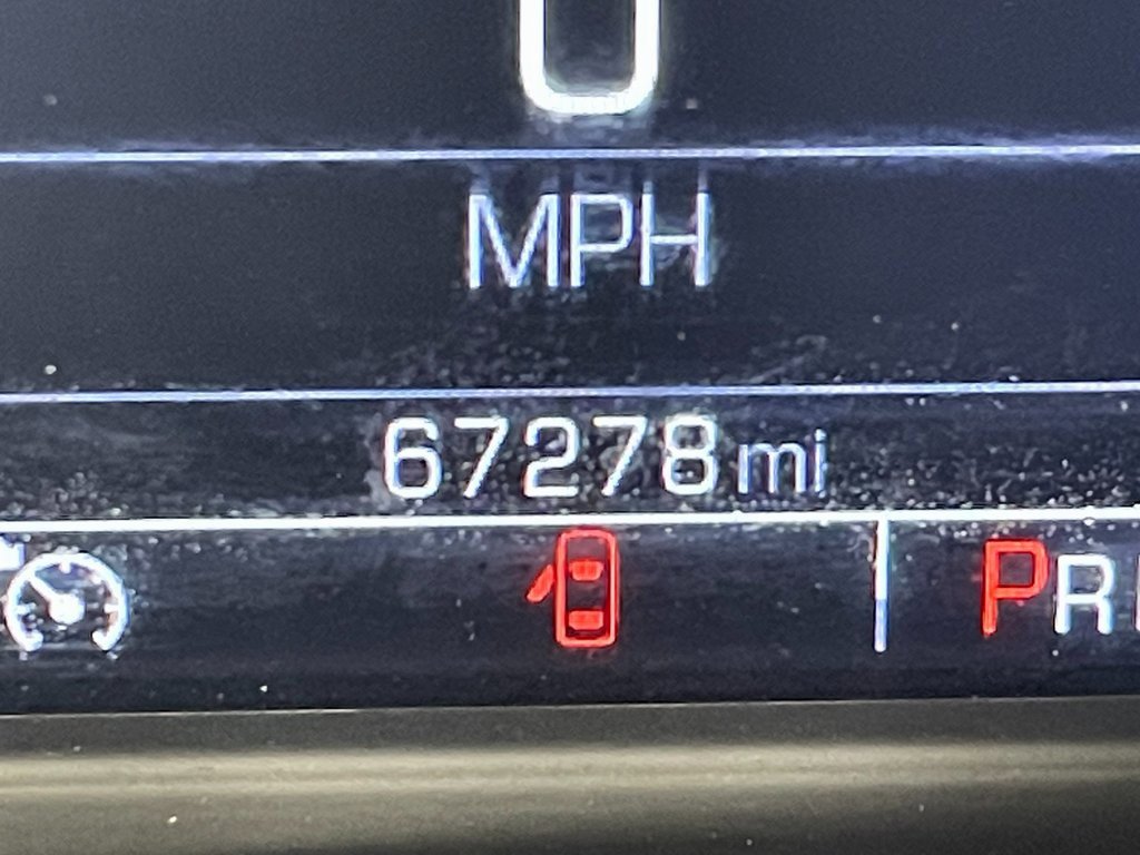 Used 2020 Chevrolet Suburban LT w/ RST Edition image 18