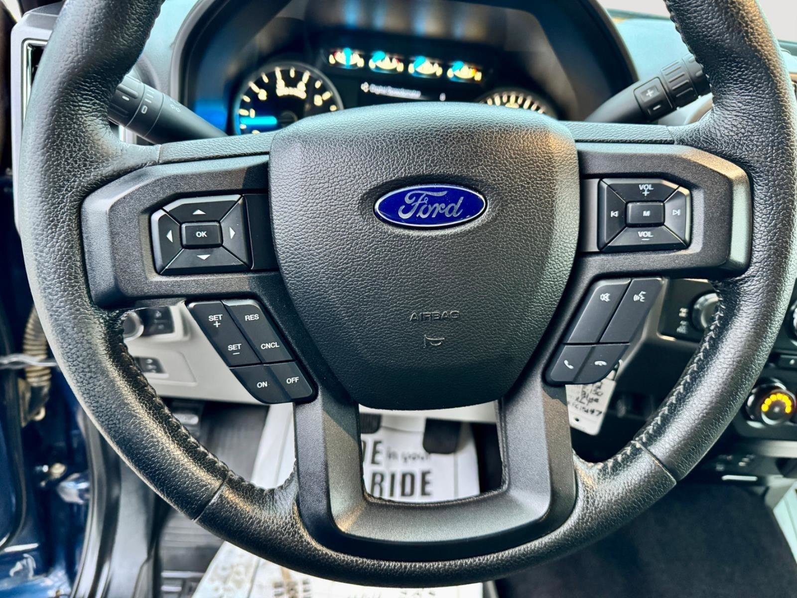 Used 2015 Ford F150 XLT w/ Equipment Group 302A Luxury image 26