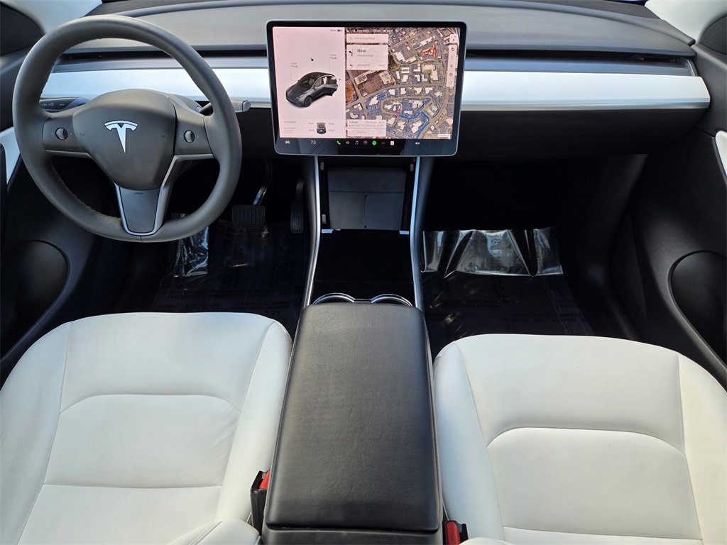 Used 2021 Tesla Model Y Long Range image 12