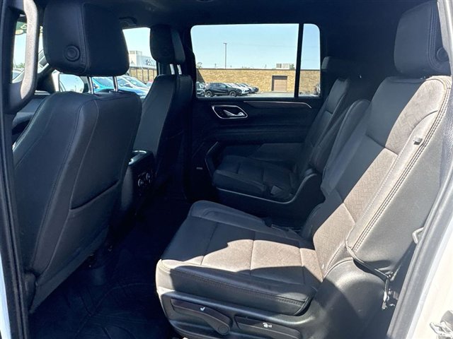 Certified 2023 Chevrolet Suburban High Country AWD/4WD image 25