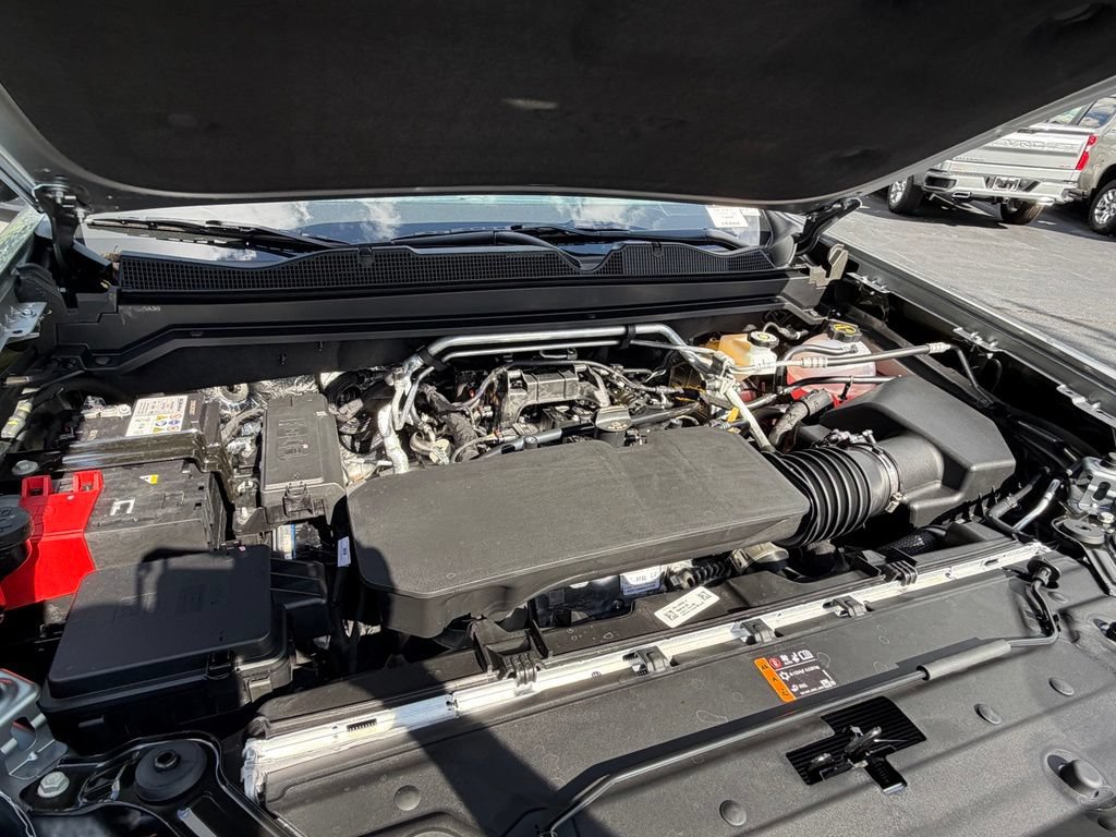Used 2026 Chevrolet Colorado Trail Boss w/ LPO, Skid Plate Package AWD/4WD image 30