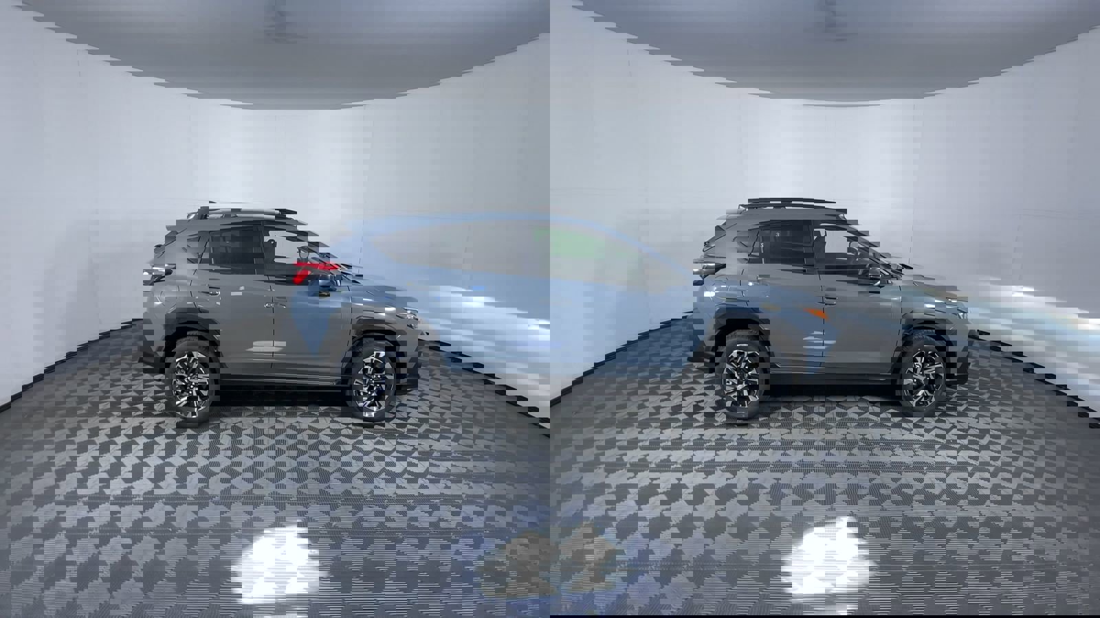 Used 2025 Subaru Crosstrek 2.5i Premium w/ Crosstrek Mirror Package image 9