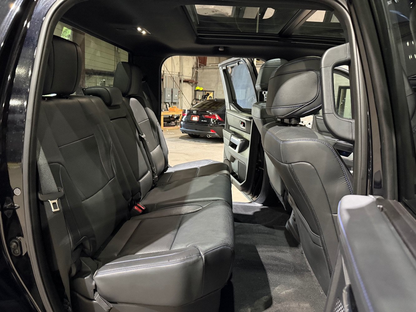 Used 2023 Toyota Tundra Platinum AWD/4WD image 22