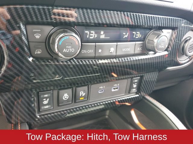 Used 2023 Nissan Frontier PRO-4X w/ Pro Convenience Package AWD/4WD image 16