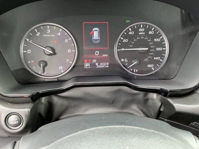 Used 2025 Subaru Outback Premium AWD/4WD image 32