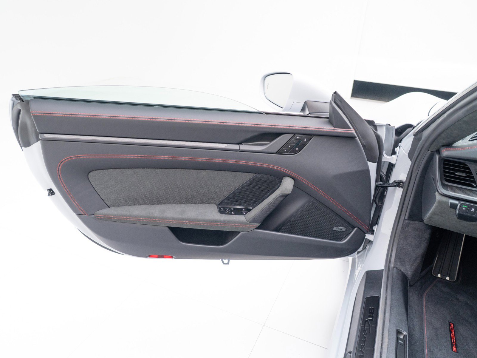 New 2026 Porsche 911 Carrera GTS image 23