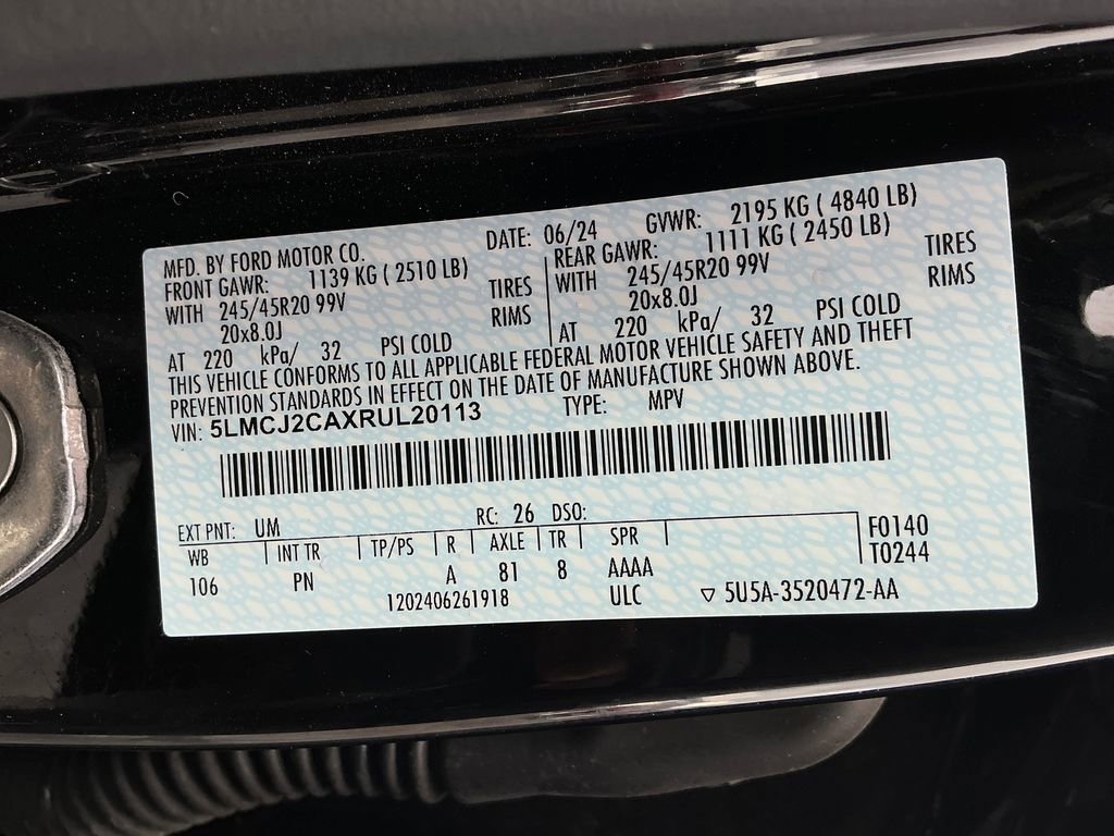 Certified 2024 Lincoln Corsair Reserve w/ Equipment Group 201A image 35