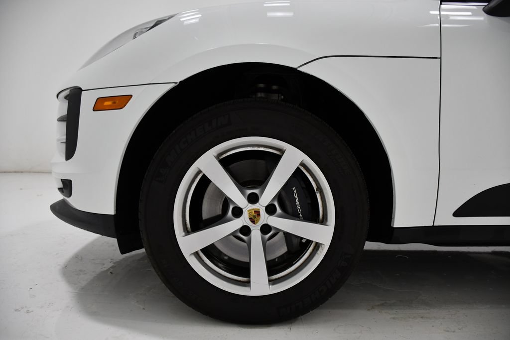 Used 2021 Porsche Macan AWD/4WD image 6