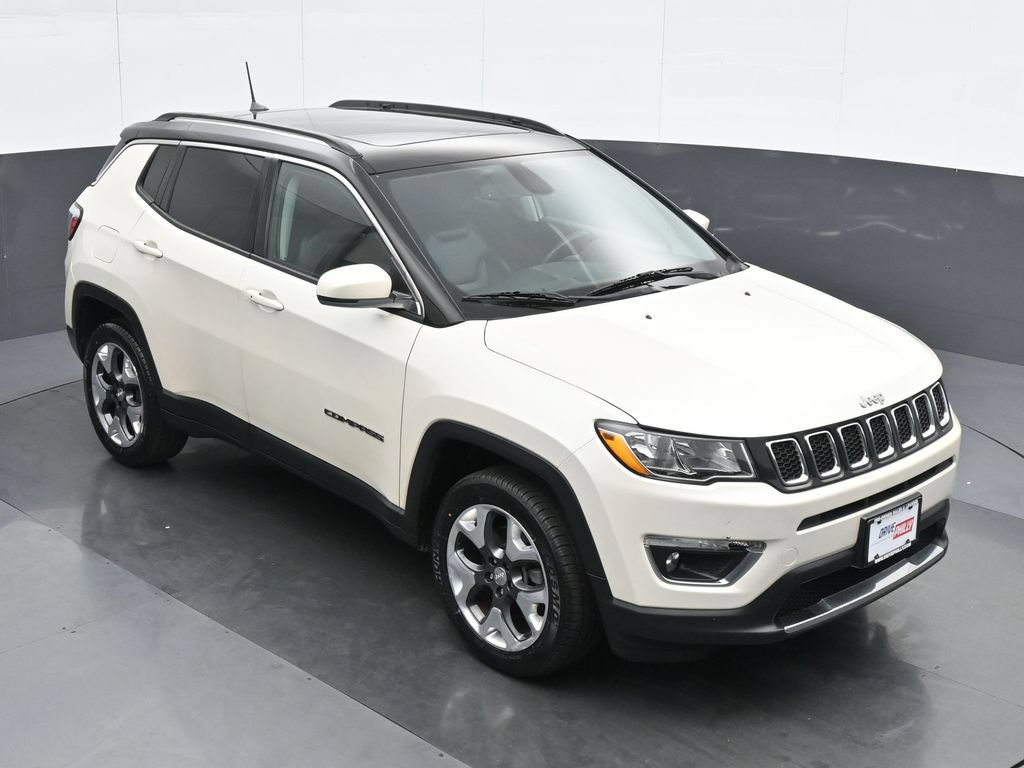 Used 2019 Jeep Compass Limited AWD/4WD image 24