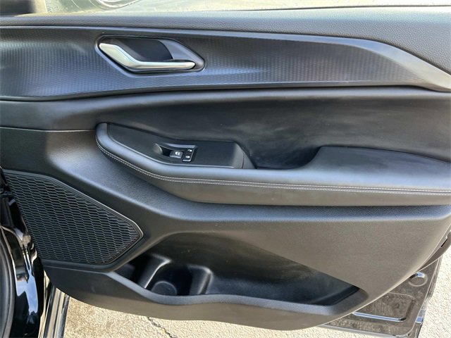 Used 2024 Jeep Grand Cherokee L Laredo w/ Luxury Tech Group I image 23