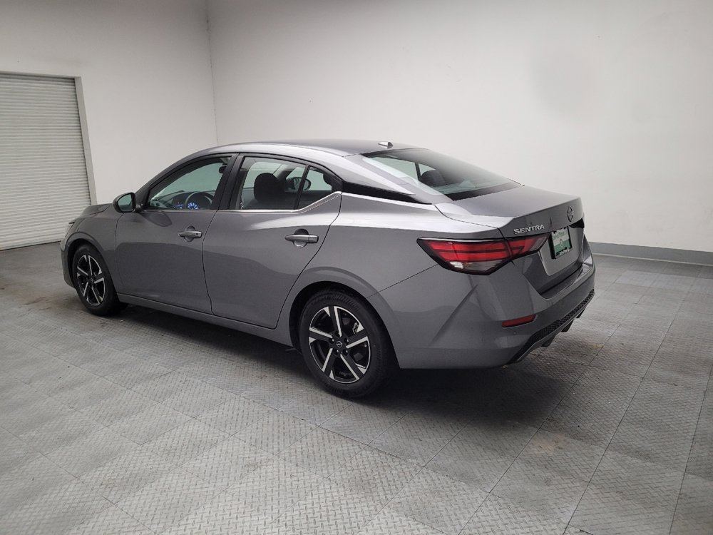Used 2024 Nissan Sentra SV FWD image 3