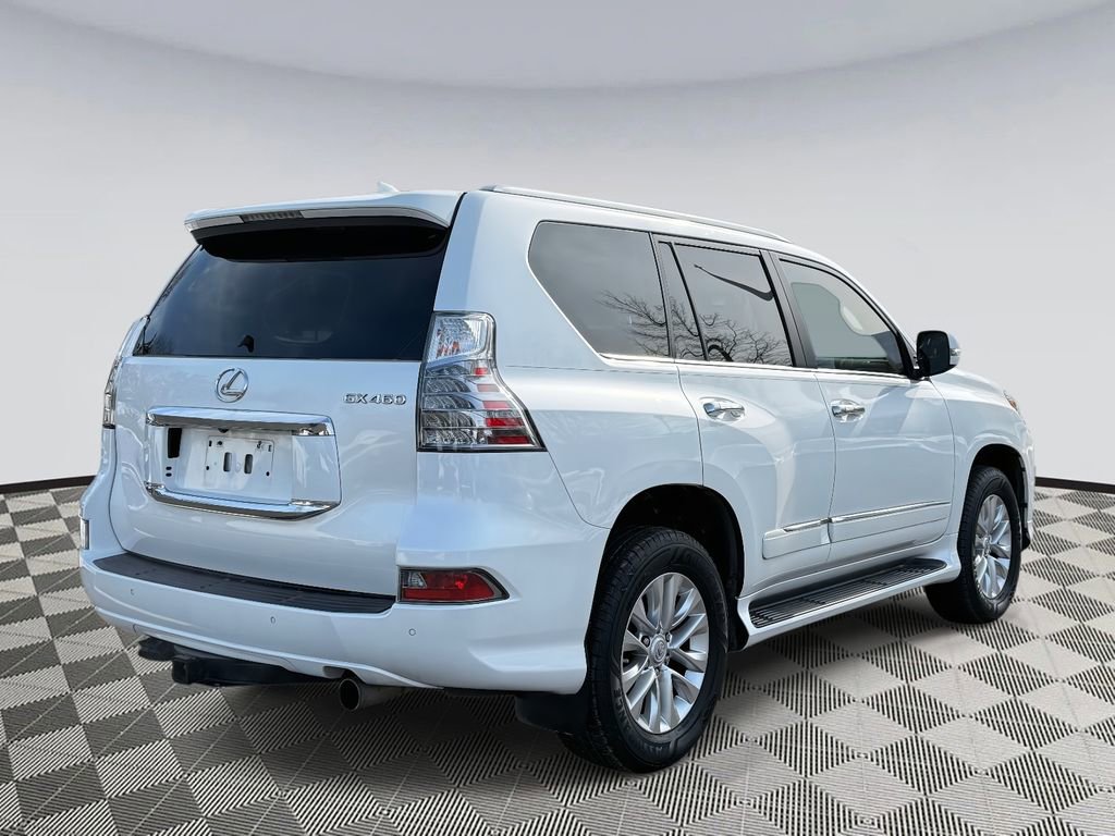 Used 2018 Lexus GX 460 Premium w/ Premium Package image 2