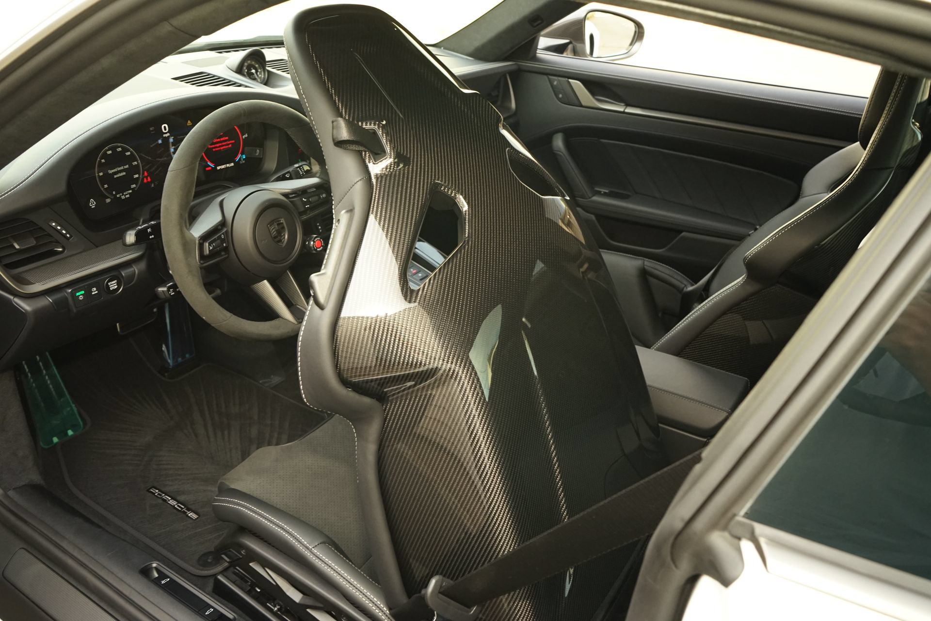 Used 2026 Porsche 911 Turbo S AWD/4WD image 36