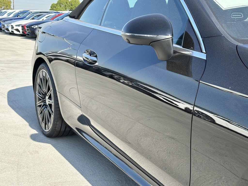 Used 2024 Mercedes-Benz CLE 300 4MATIC Cabriolet image 5