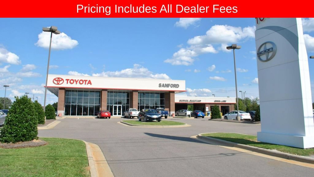 Used 2023 Mitsubishi Outlander SEL FWD image 7