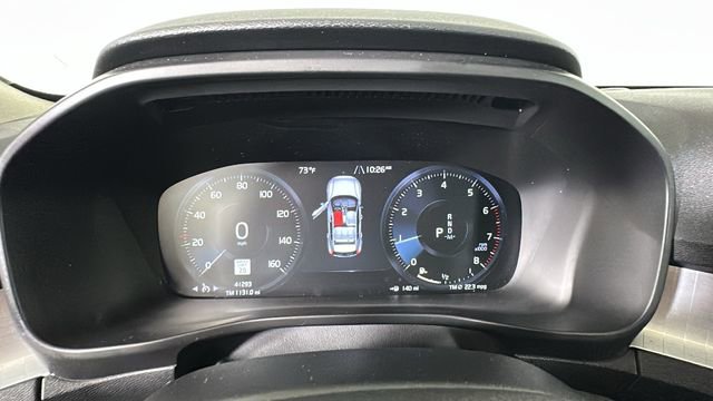 Used 2022 Volvo XC40 T5 Momentum AWD/4WD image 17