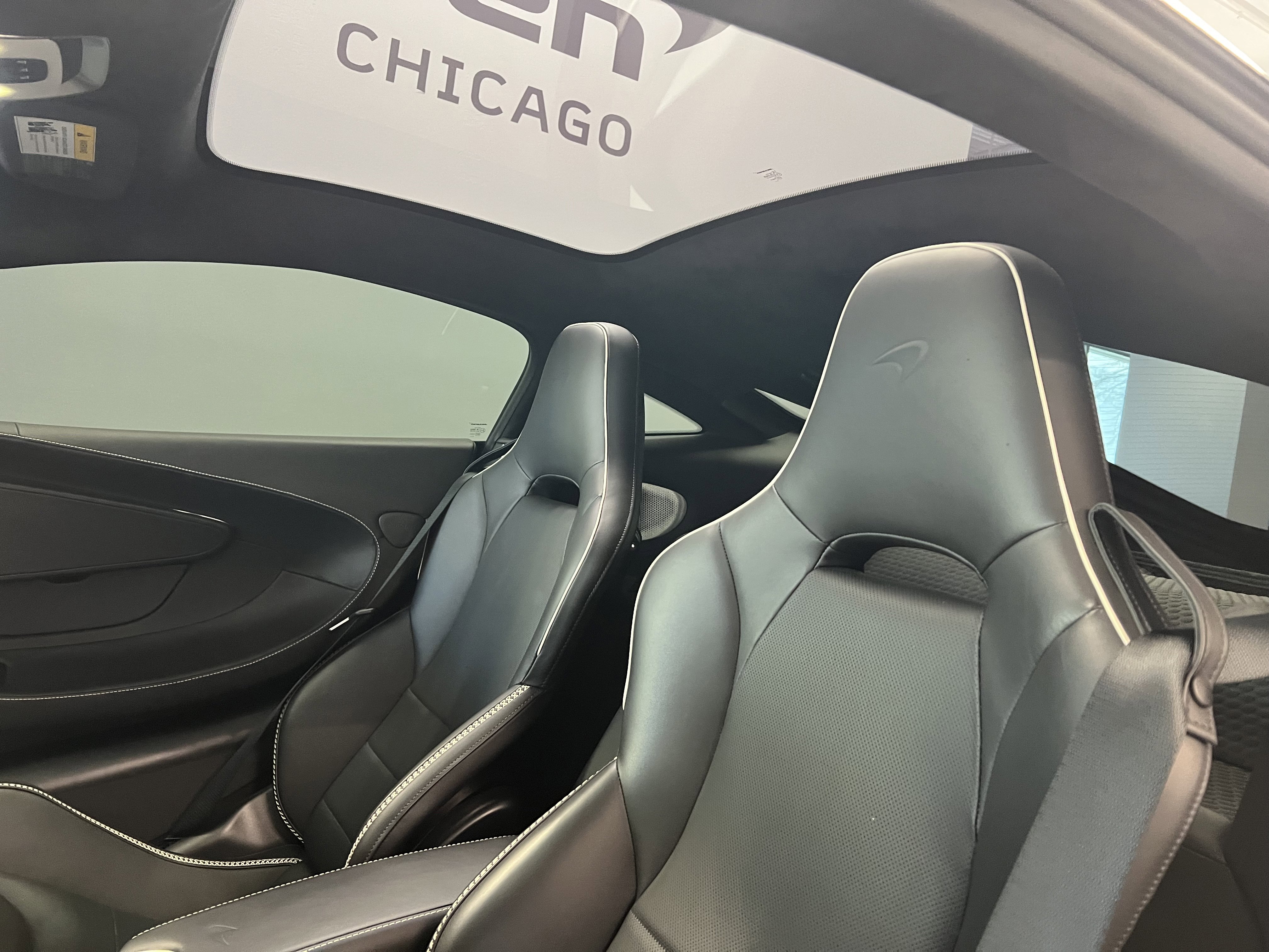 Used 2023 McLaren GT image 22