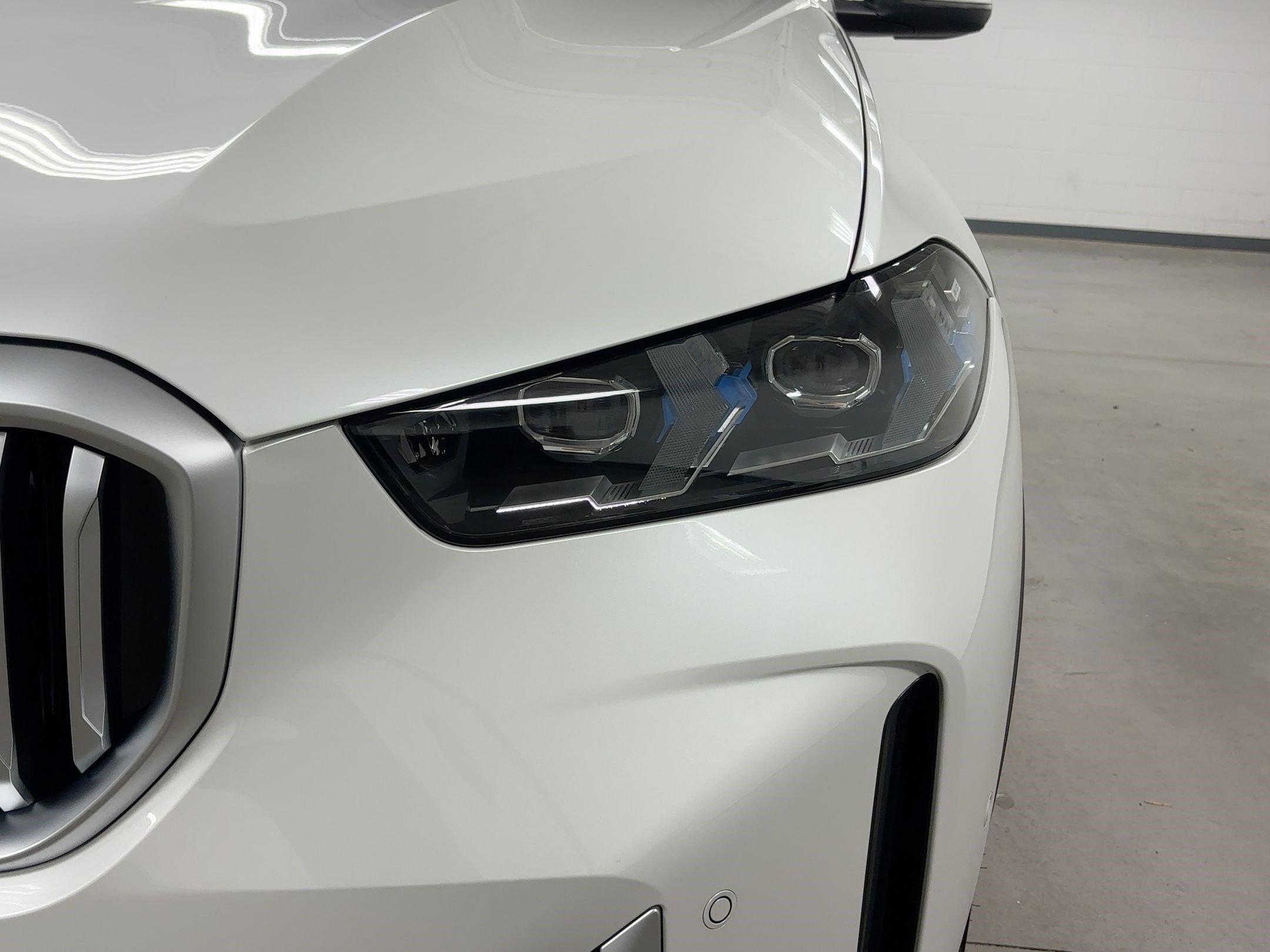 New 2026 BMW X5 sDrive40i w/ Premium Package RWD image 10