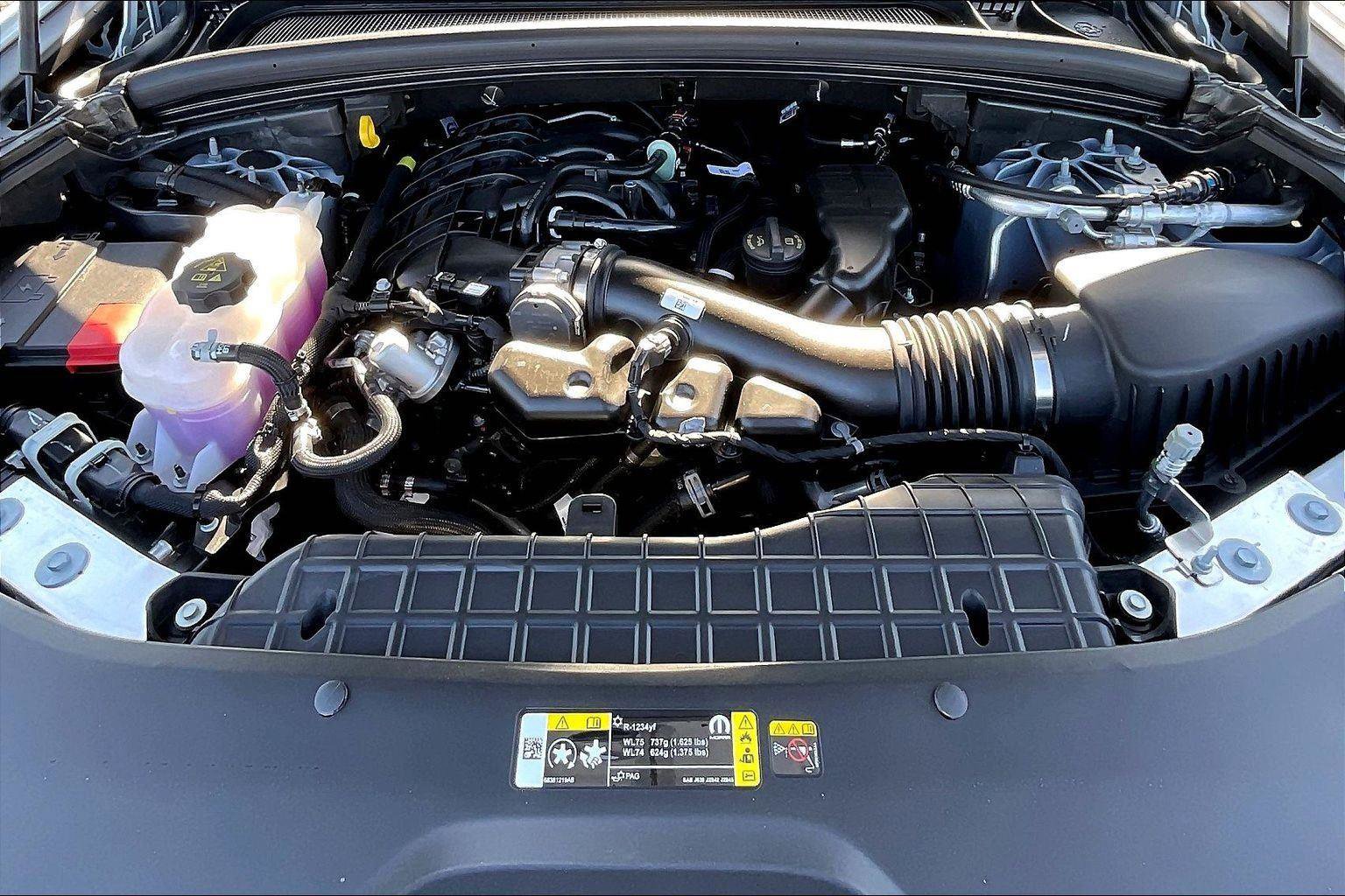 New 2025 Jeep Grand Cherokee L Limited w/ Black Appearance Package image 11