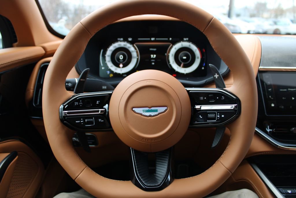 New 2026 Aston Martin DBX 707 image 11