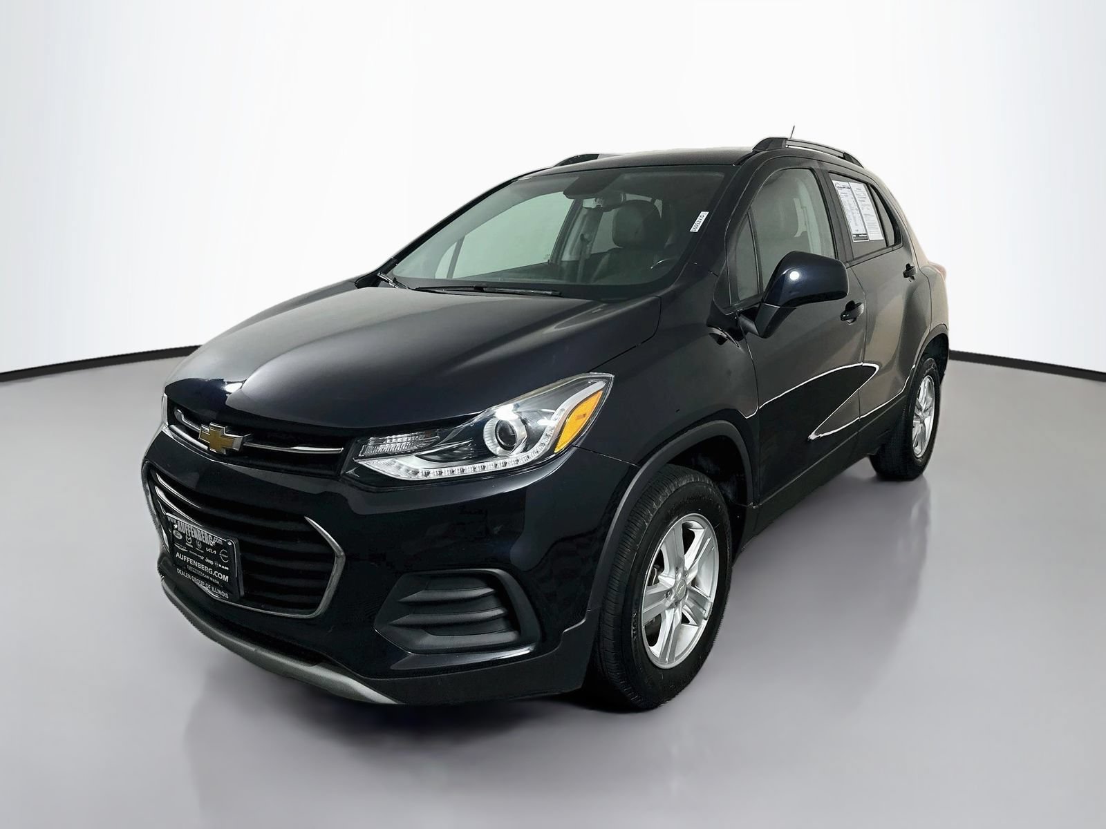 Used 2022 Chevrolet Trax LT w/ Driver Confidence Package AWD/4WD image 3