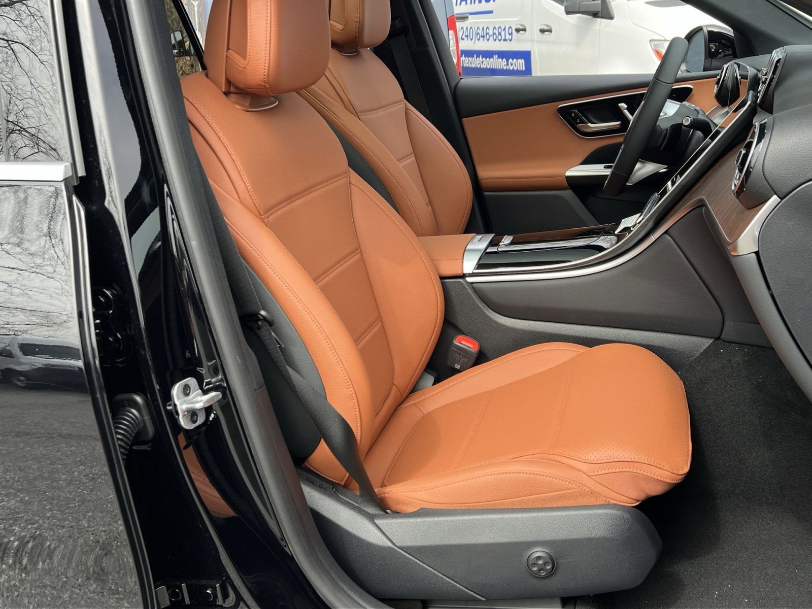 New 2026 Mercedes-Benz GLC 300 4MATIC image 26